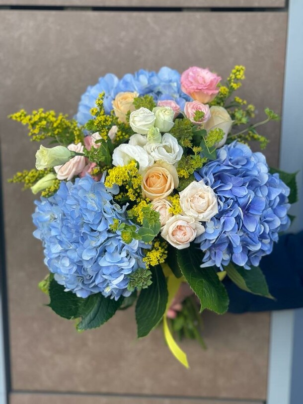 Семейный праздник, артикул F1179852 - 25480 рублей, доставка по городу. Flawery - доставка цветов