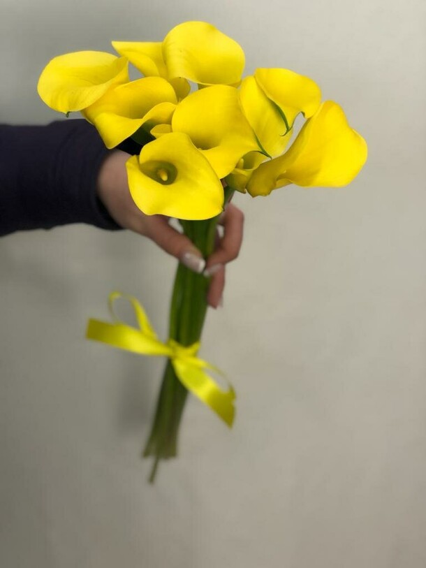 Элегантный знак, артикул F1180218 - 9392 рублей, доставка по городу. Flawery - доставка цветов