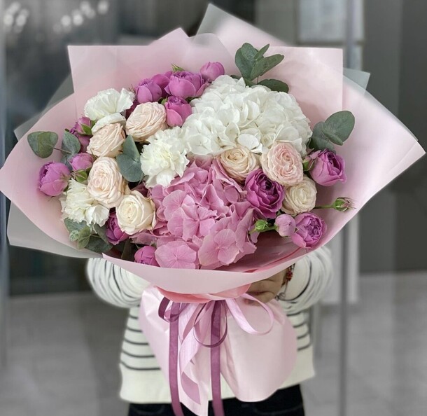 Самый лучший день, артикул F1180219 - 22102 рублей, доставка по городу. Flawery - доставка цветов