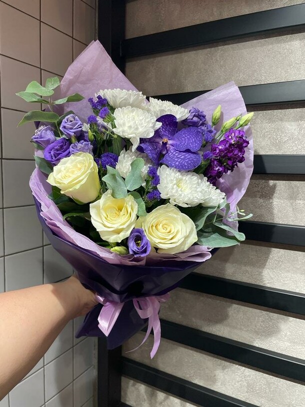 Импровизация счастья, артикул F1180233 - 14353 рублей, доставка по городу. Flawery - доставка цветов