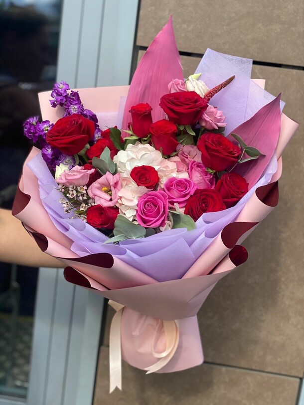 Испанский шик, артикул F1180656 - 25314 рублей, доставка по городу. Flawery - доставка цветов