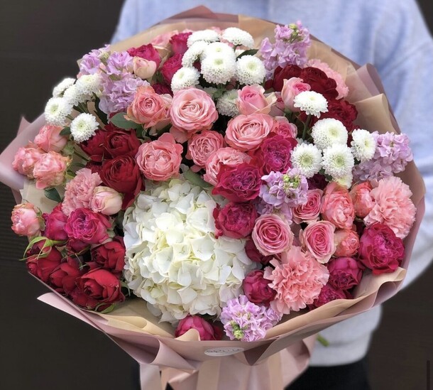 Ослепительный шик, артикул F1180676 - 42379 рублей, доставка по городу. Flawery - доставка цветов