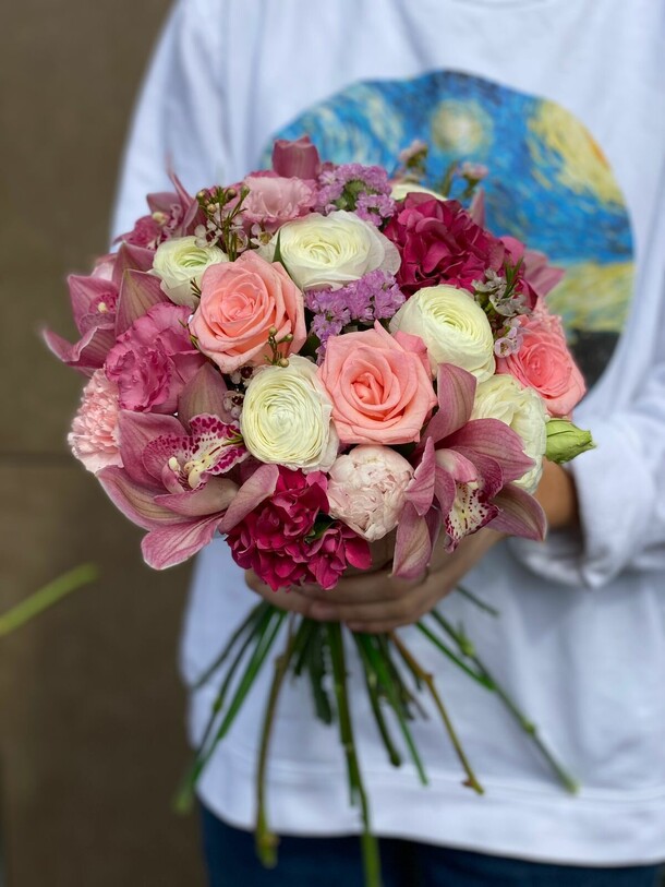 Мир, артикул F1180806 - 29732 рублей, доставка по городу. Flawery - доставка цветов