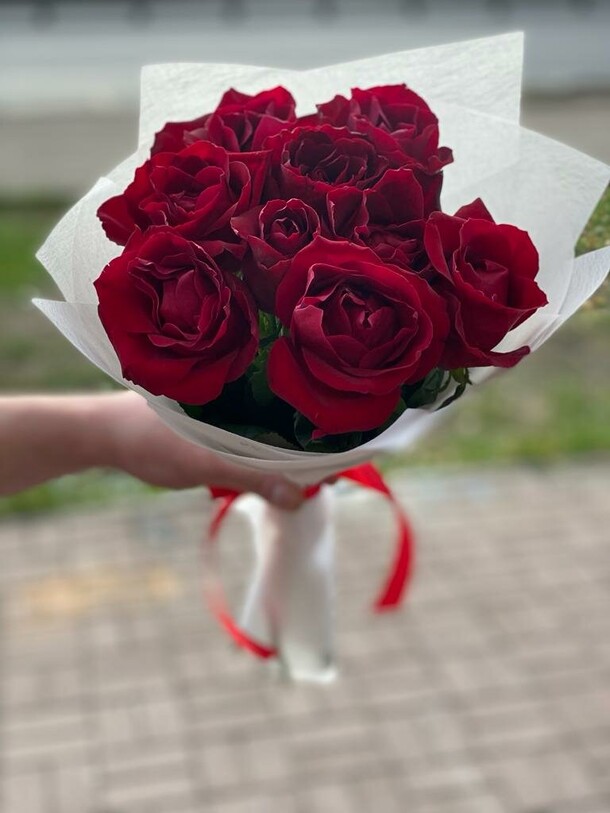 "притяжение", артикул F1181732 - 14530 рублей, доставка по городу. Flawery - доставка цветов