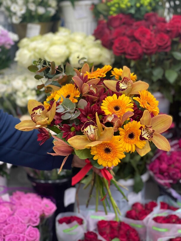 Цветочный вальс, артикул F1181961 - 35431 рублей, доставка по городу. Flawery - доставка цветов