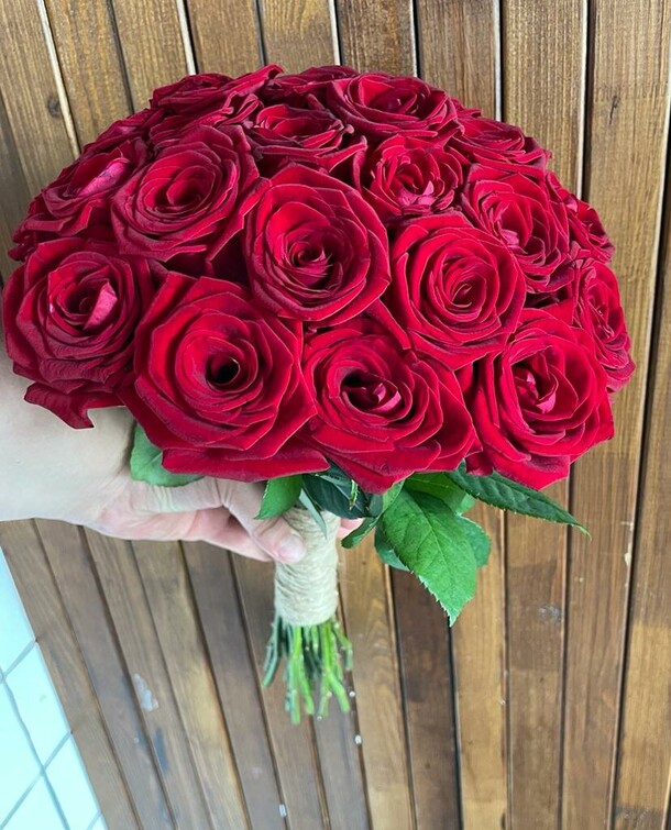 Алые паруса, артикул F1182780 - 31900 рублей, доставка по городу. Flawery - доставка цветов