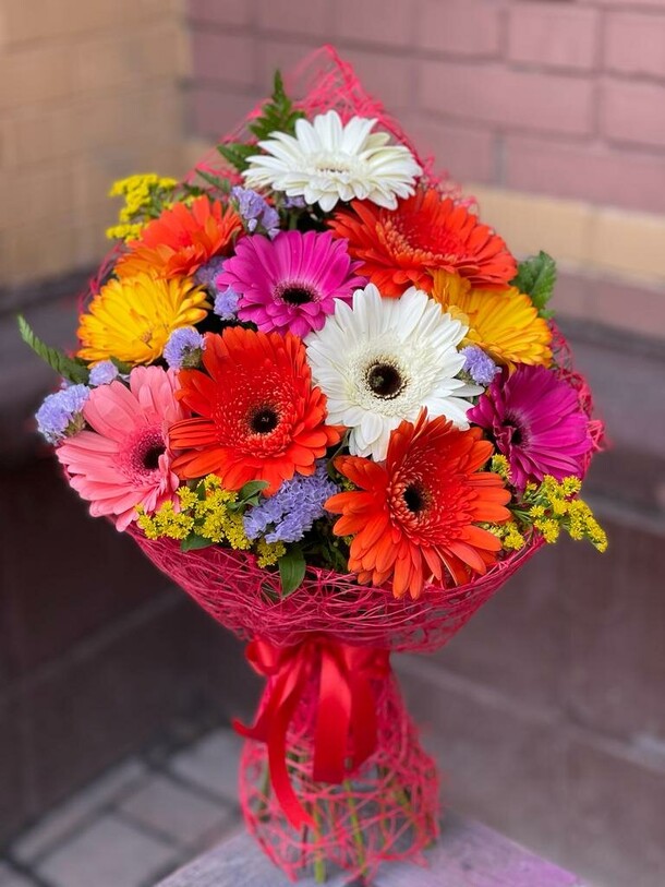 Солнечное настроение, артикул F1188880 - 11773 рублей, доставка по городу. Flawery - доставка цветов