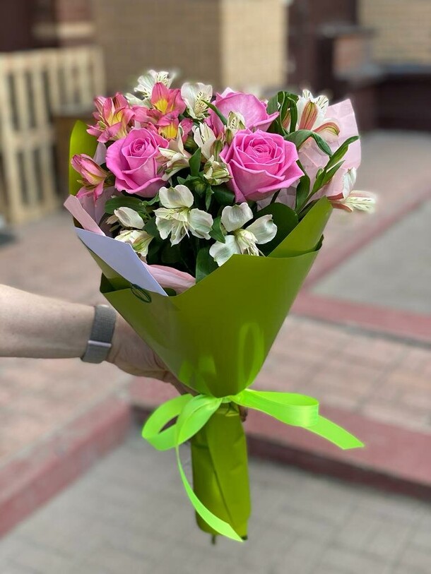 Букет "вкус радости", артикул F1189120 - 7216 рублей, доставка по городу. Flawery - доставка цветов