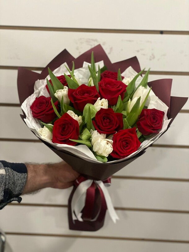 Букет "дольче вита", артикул F1189228 - 10067 рублей, доставка по городу. Flawery - доставка цветов