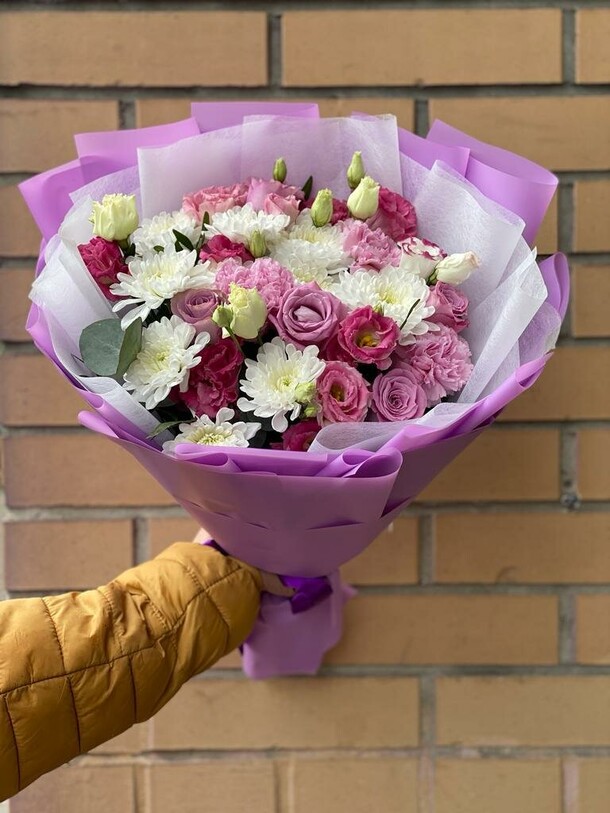 Букет "блики лета", артикул F1189724 - 11582 рублей, доставка по городу. Flawery - доставка цветов