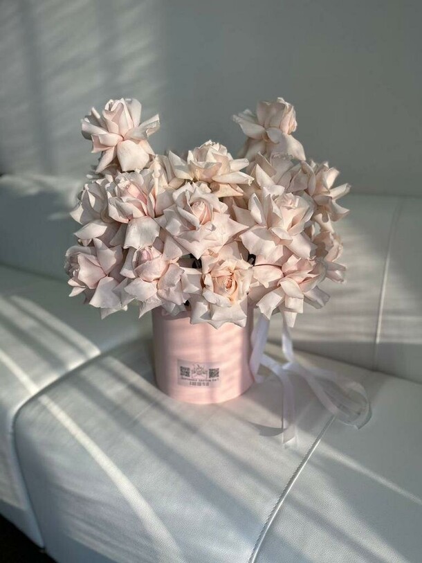 Композиция "аристократка", артикул F1189986 - 28100 рублей, доставка по городу. Flawery - доставка цветов