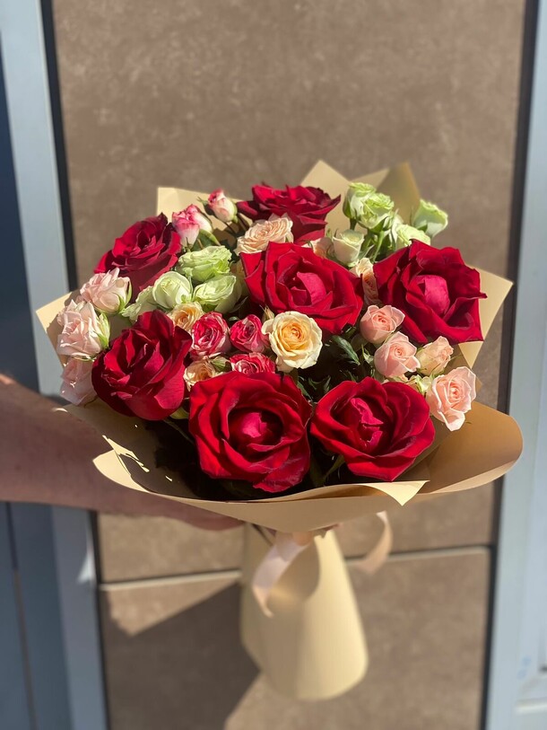 Изящность, артикул F1190114 - 18115 рублей, доставка по городу. Flawery - доставка цветов