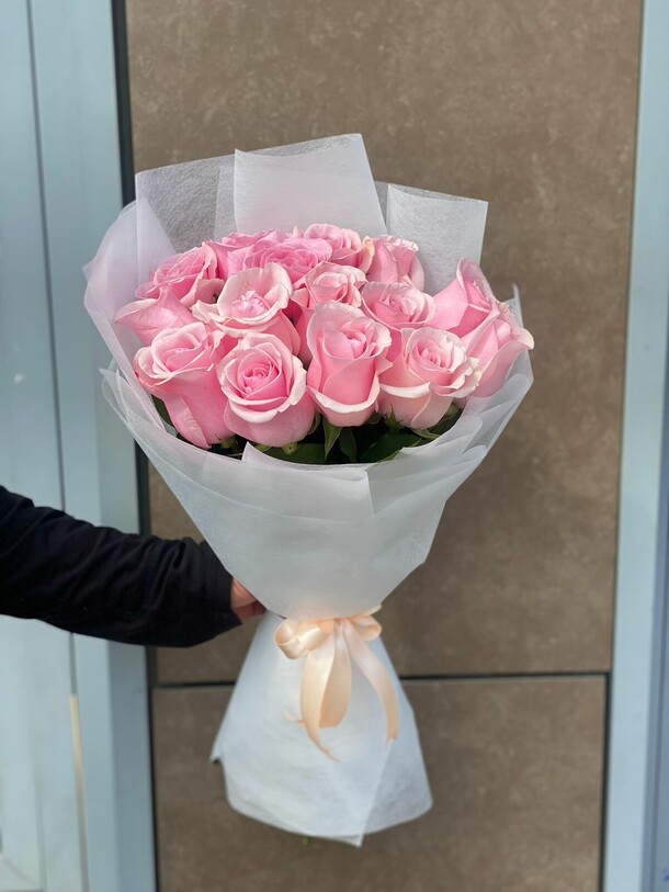 Розита, артикул F1190117 - 14432 рублей, доставка по городу. Flawery - доставка цветов