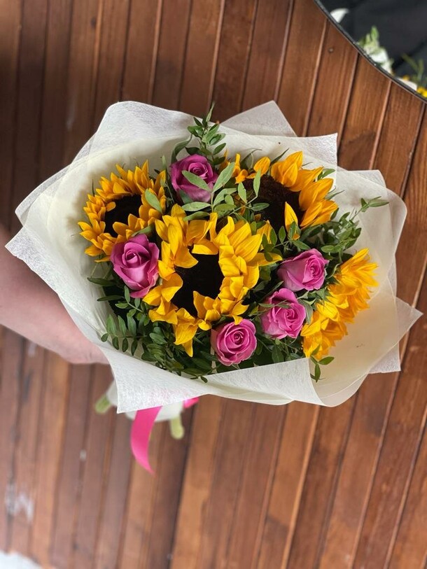 Оптимизм, артикул F1190152 - 9973 рублей, доставка по городу. Flawery - доставка цветов