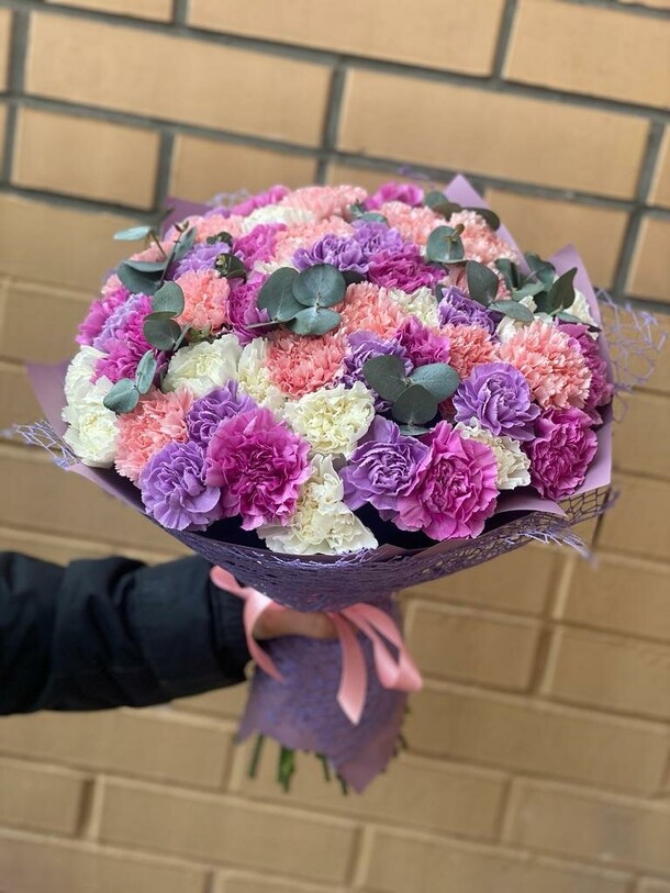 Букет "вихрь чувств", артикул F1190451 - 35319 рублей, доставка по городу. Flawery - доставка цветов