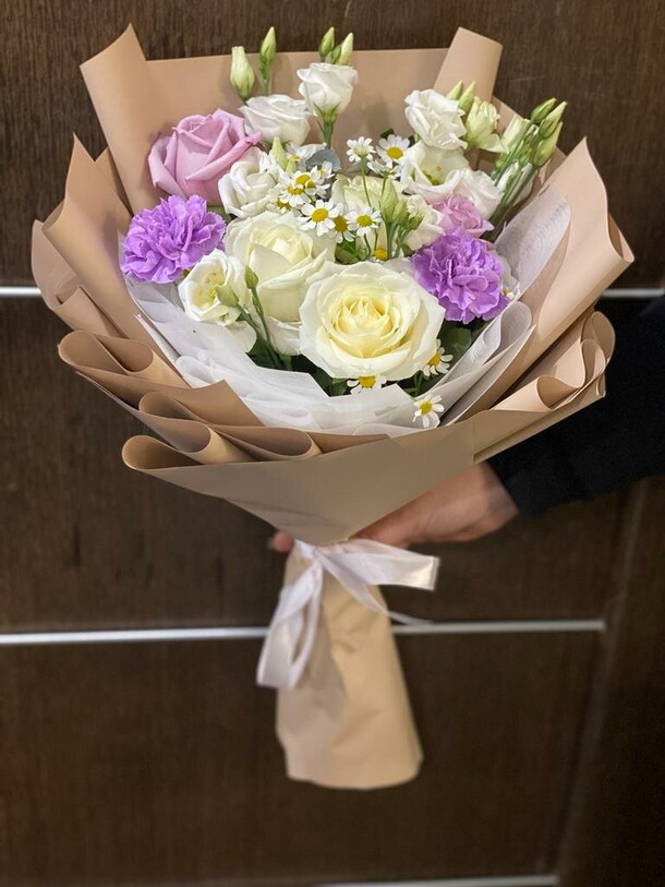 Букет "символ верности", артикул F1190554 - 9106 рублей, доставка по городу. Flawery - доставка цветов