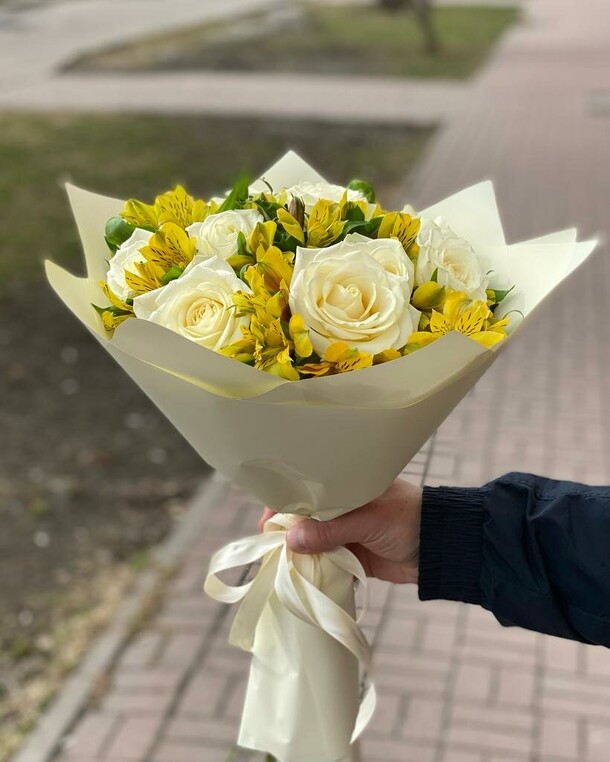 Букет "новое впечатление", артикул F1190557 - 7597 рублей, доставка по городу. Flawery - доставка цветов