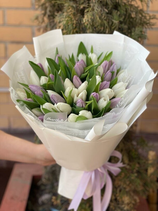 Букет "безмятежность", артикул F1190565 - 20127 рублей, доставка по городу. Flawery - доставка цветов