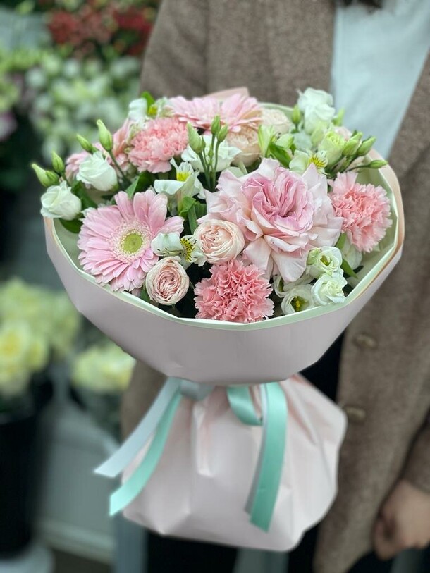 Букет " сладкие мечты", артикул F1190566 - 9111 рублей, доставка по городу. Flawery - доставка цветов