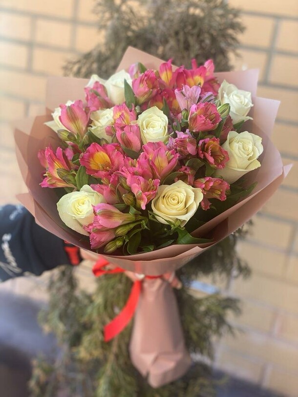 Букет " сад нимф", артикул F1190577 - 8550 рублей, доставка по городу. Flawery - доставка цветов