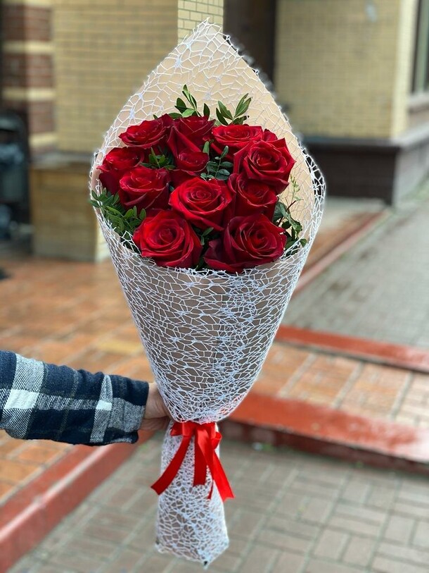 Букет "стильный акцент", артикул F1191234 - 15569 рублей, доставка по городу. Flawery - доставка цветов