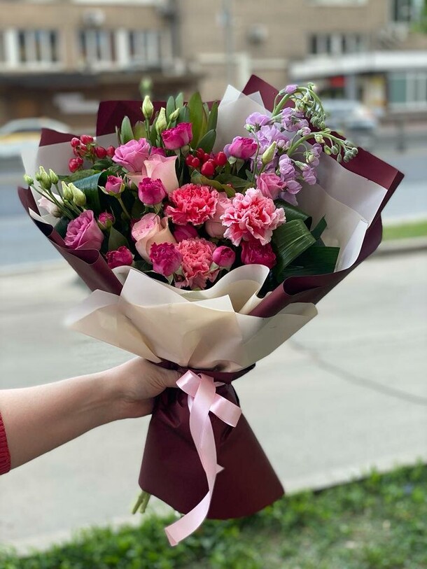 Букет "мечта поэта", артикул F1191476 - 11391 рублей, доставка по городу. Flawery - доставка цветов