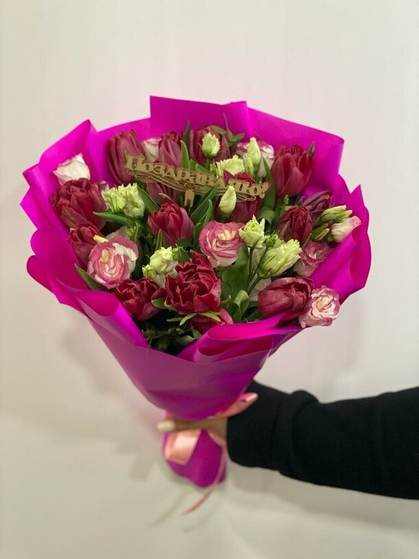 Букет "весна", артикул F1193016 - 10634 рублей, доставка по городу. Flawery - доставка цветов