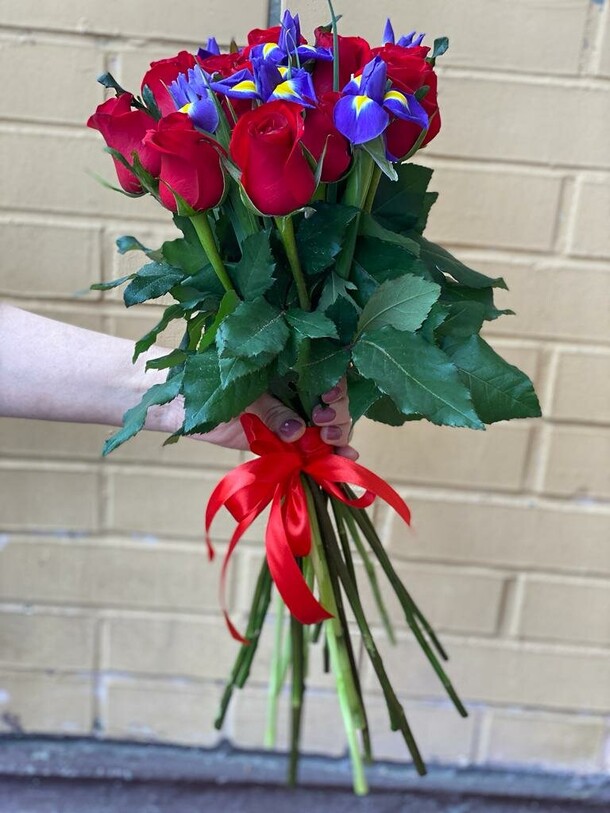 Букет "бабочки в животе", артикул F1193192 - 11154 рублей, доставка по городу. Flawery - доставка цветов