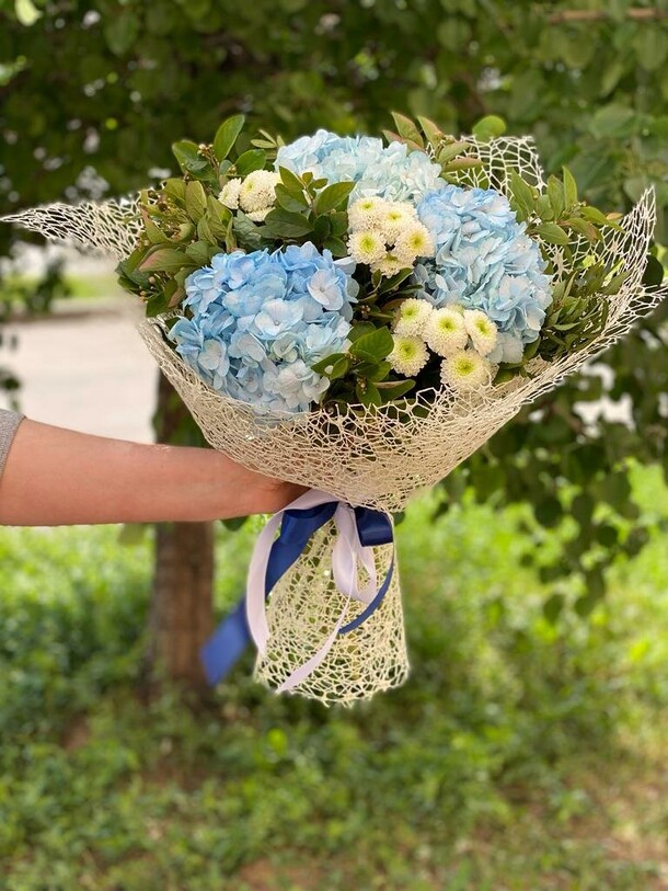 Букет "седьмое небо", артикул F1194162 - 10252 рублей, доставка по городу. Flawery - доставка цветов