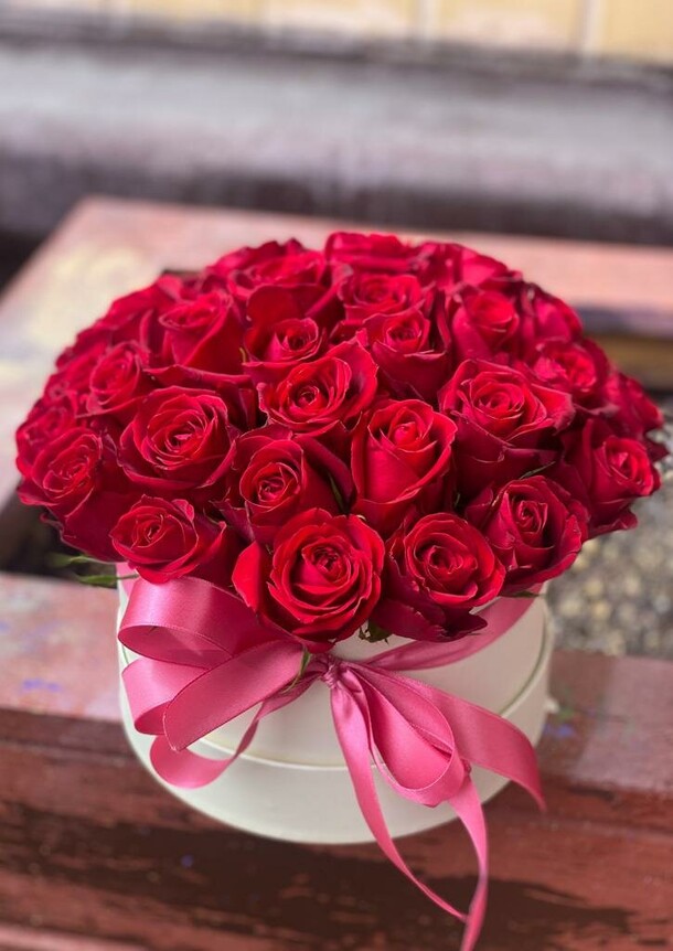 Композиция "для самой-самой", артикул F1206005 - 19562 рублей, доставка по городу. Flawery - доставка цветов