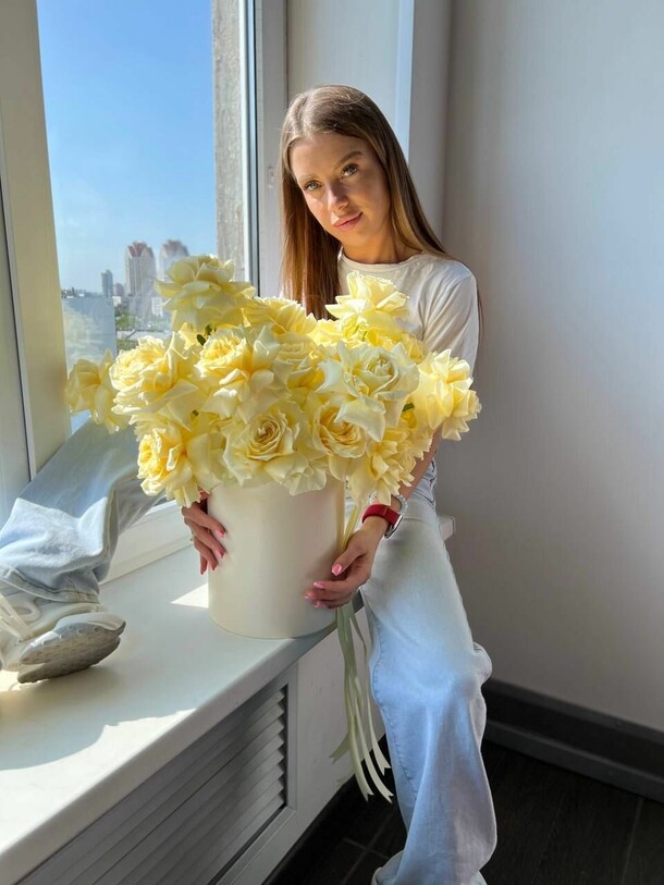 Моё солнце, артикул F1216082 - 17976 рублей, доставка по городу. Flawery - доставка цветов