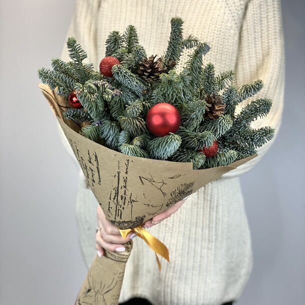 В год дракона, артикул F1233107 - 7567 рублей, доставка по городу. Flawery - доставка цветов