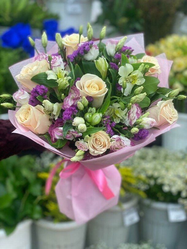 Авторский букет 02, артикул F1242871 - 13269 рублей, доставка по городу. Flawery - доставка цветов