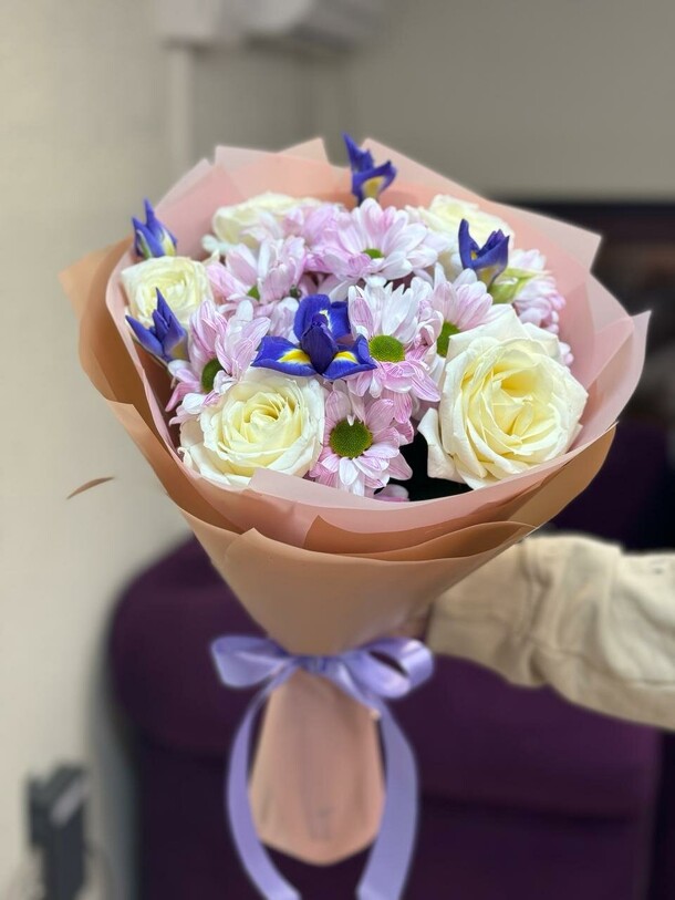 Повод не нужен, артикул F1243032 - 9294 рублей, доставка по городу. Flawery - доставка цветов