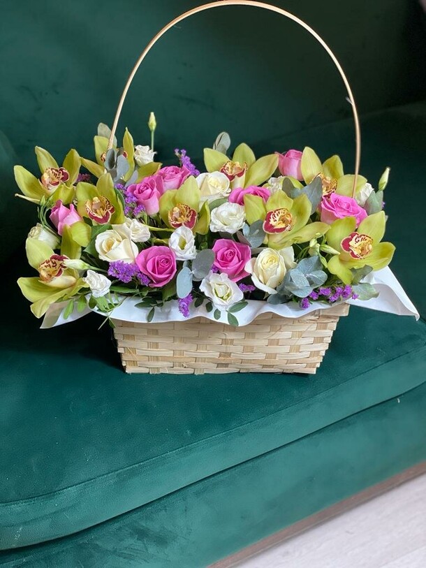 Орхидея в цветах, артикул F1243368 - 20601 рублей, доставка по городу. Flawery - доставка цветов