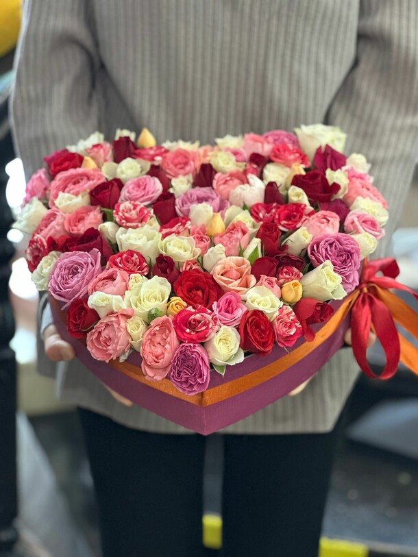 Монпансье, артикул F1243389 - 19570 рублей, доставка по городу. Flawery - доставка цветов