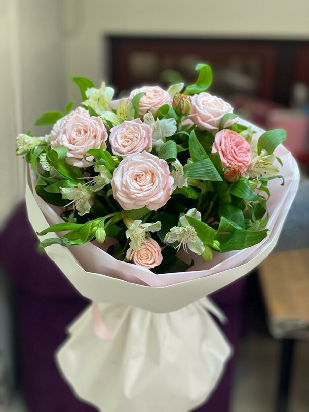 Сентименталь, артикул F1243396 - 8131 рублей, доставка по городу. Flawery - доставка цветов