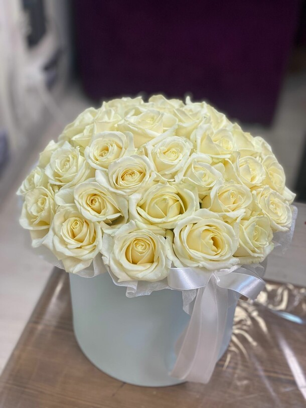 Белая королева, артикул F1243410 - 22083 рублей, доставка по городу. Flawery - доставка цветов