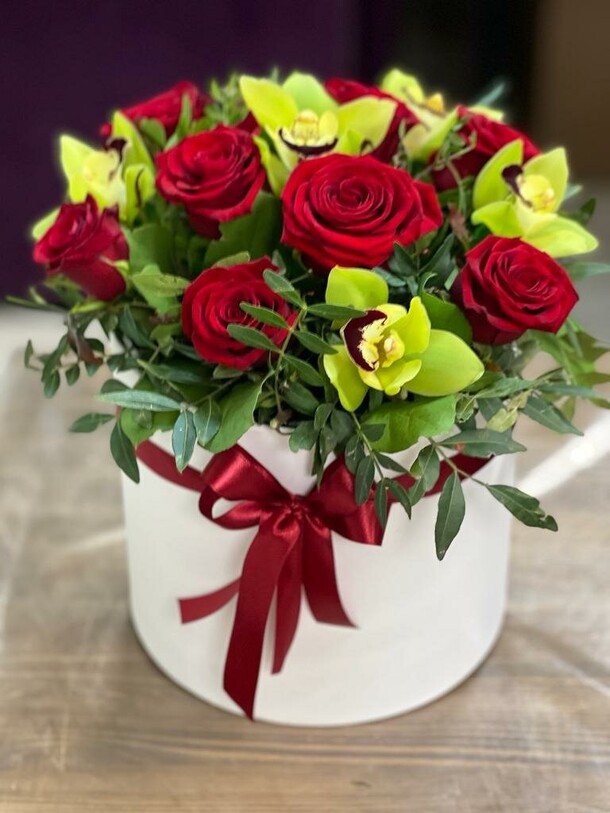 Розали, артикул F1243514 - 12668 рублей, доставка по городу. Flawery - доставка цветов