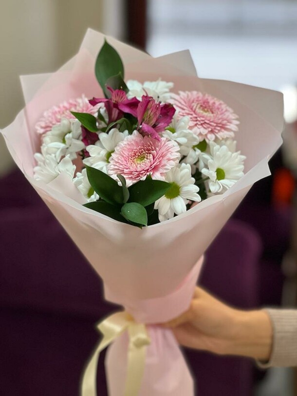 Сюзи, артикул F1243565 - 7097 рублей, доставка по городу. Flawery - доставка цветов