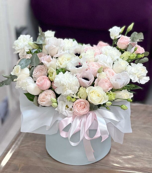 Чувства и нежность, артикул F1244667 - 19072 рублей, доставка по городу. Flawery - доставка цветов