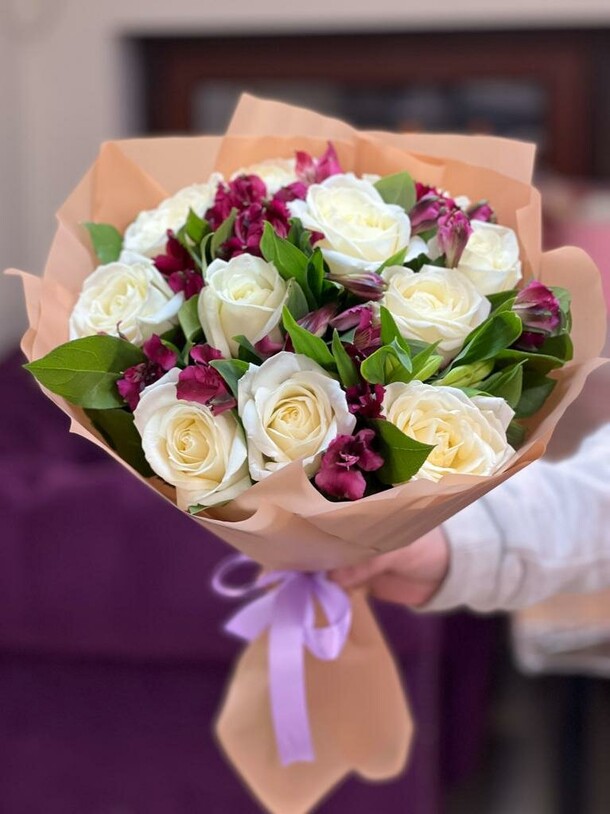 Авторский букет 03, артикул F1244691 - 8226 рублей, доставка по городу. Flawery - доставка цветов