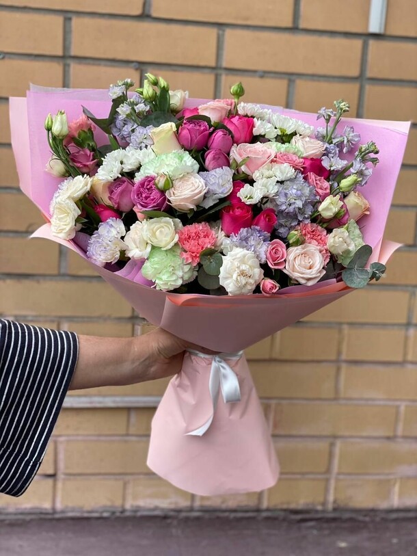 Пышный бал, артикул F1244756 - 17727 рублей, доставка по городу. Flawery - доставка цветов