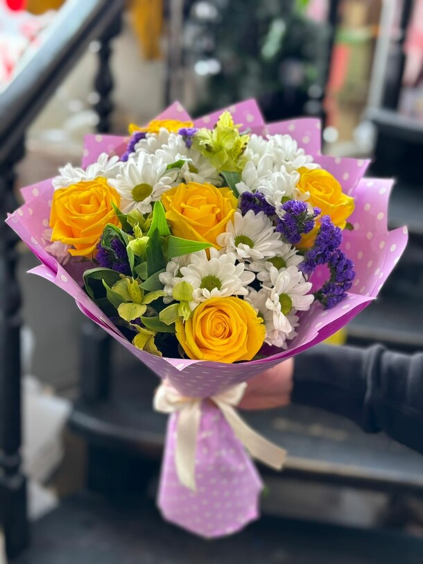 Санрайс, артикул F1245111 - 10845 рублей, доставка по городу. Flawery - доставка цветов