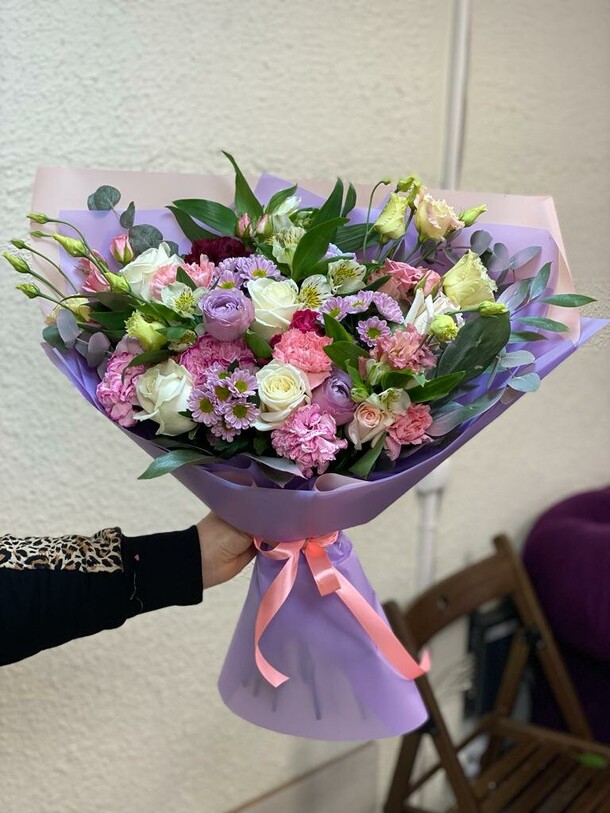 Фиолетта, артикул F1245284 - 19307 рублей, доставка по городу. Flawery - доставка цветов