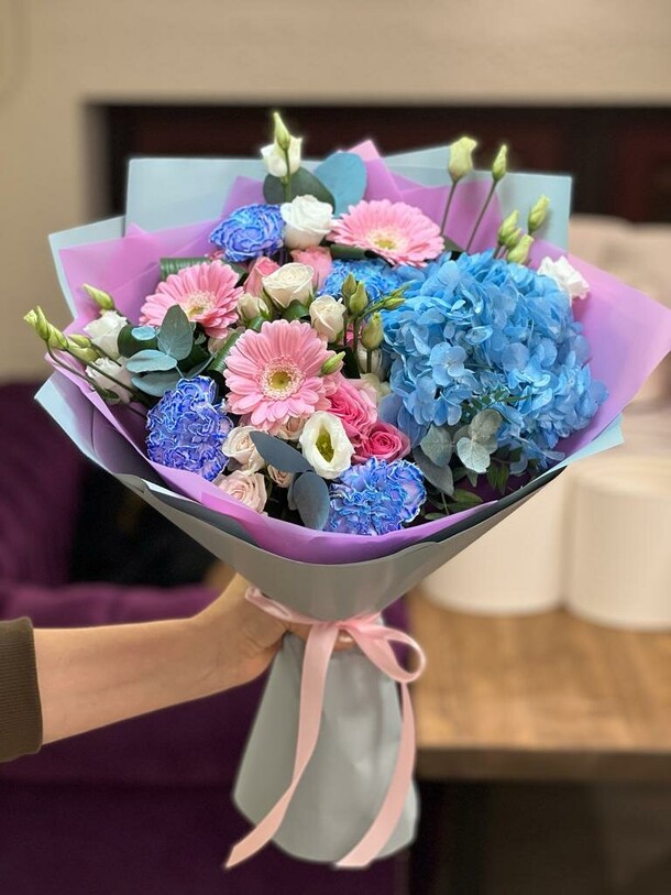 Эрика, артикул F1247233 - 13531 рублей, доставка по городу. Flawery - доставка цветов