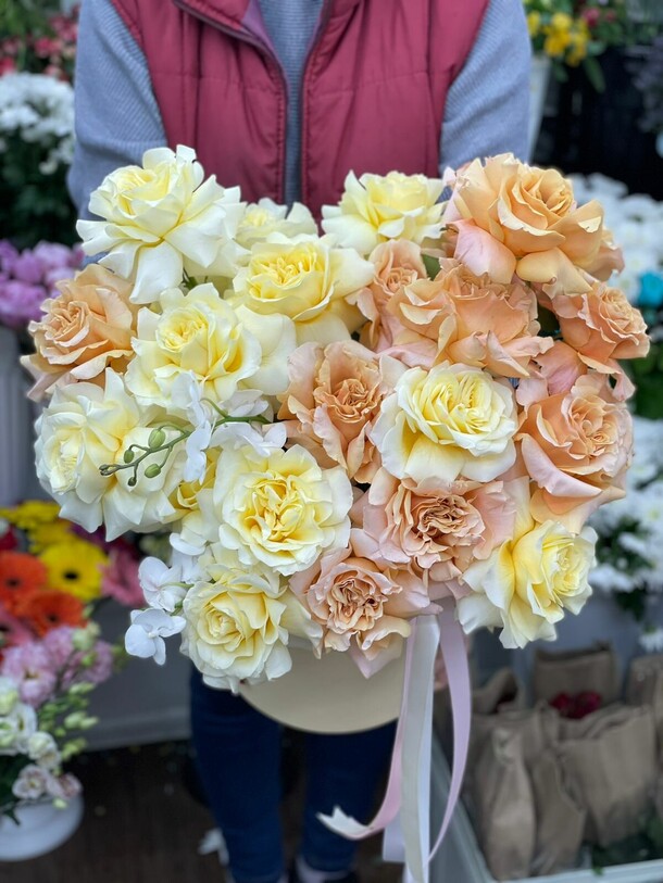 Брюле, артикул F1248488 - 21546 рублей, доставка по городу. Flawery - доставка цветов