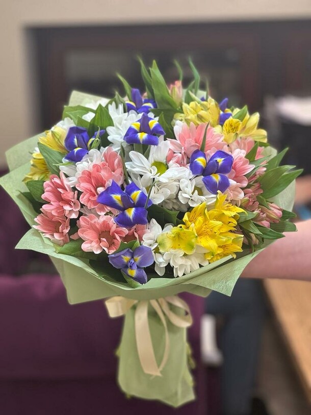 Любимой, артикул F1249897 - 10715 рублей, доставка по городу. Flawery - доставка цветов