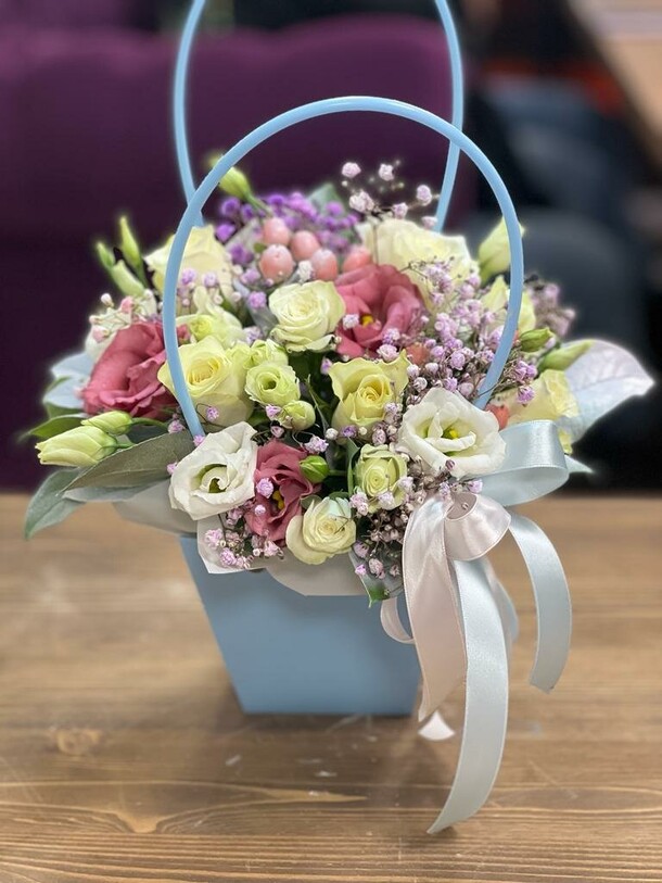 Милый жест, артикул F1249953 - 7676 рублей, доставка по городу. Flawery - доставка цветов