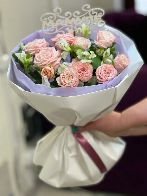 Признание, артикул F1249977 - 6940 рублей, доставка по городу. Flawery - доставка цветов